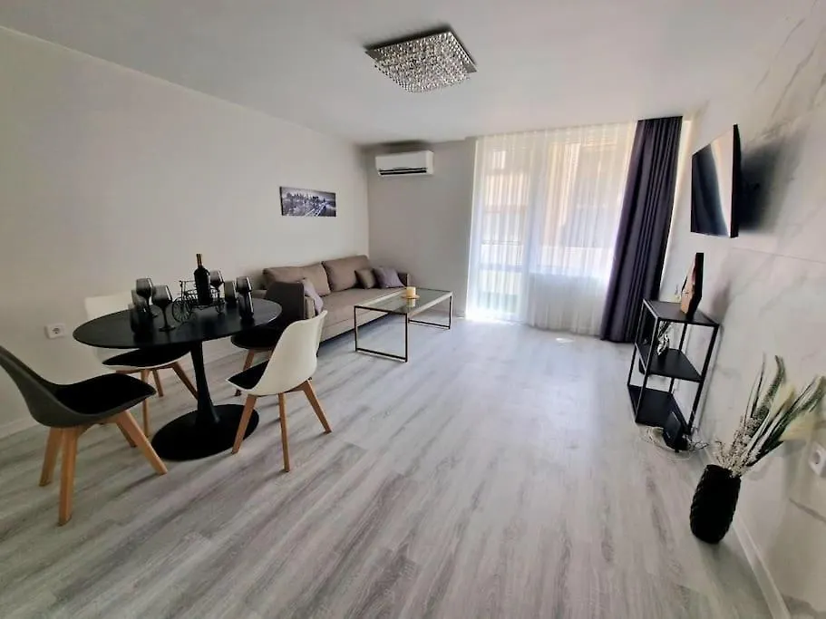 וארנה Central Luxe Apartment - Elisha בולגריה